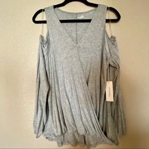 NWT Grey Cold Shoulder Long Sleeve Tee